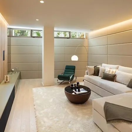 Amazing Modern Located Mins From Rdr234 Villa Marbella